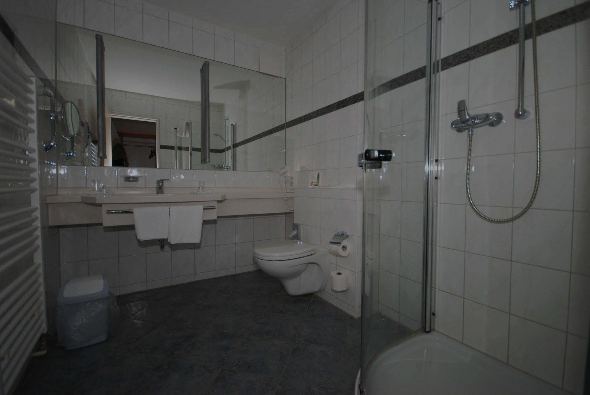Etzhorner Krug Hotel Oldenburg Eksteriør billede
